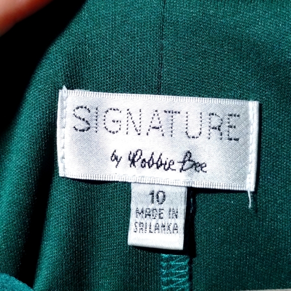 Green Holiday Dress Formal Cocktail - Picture 4 of 5